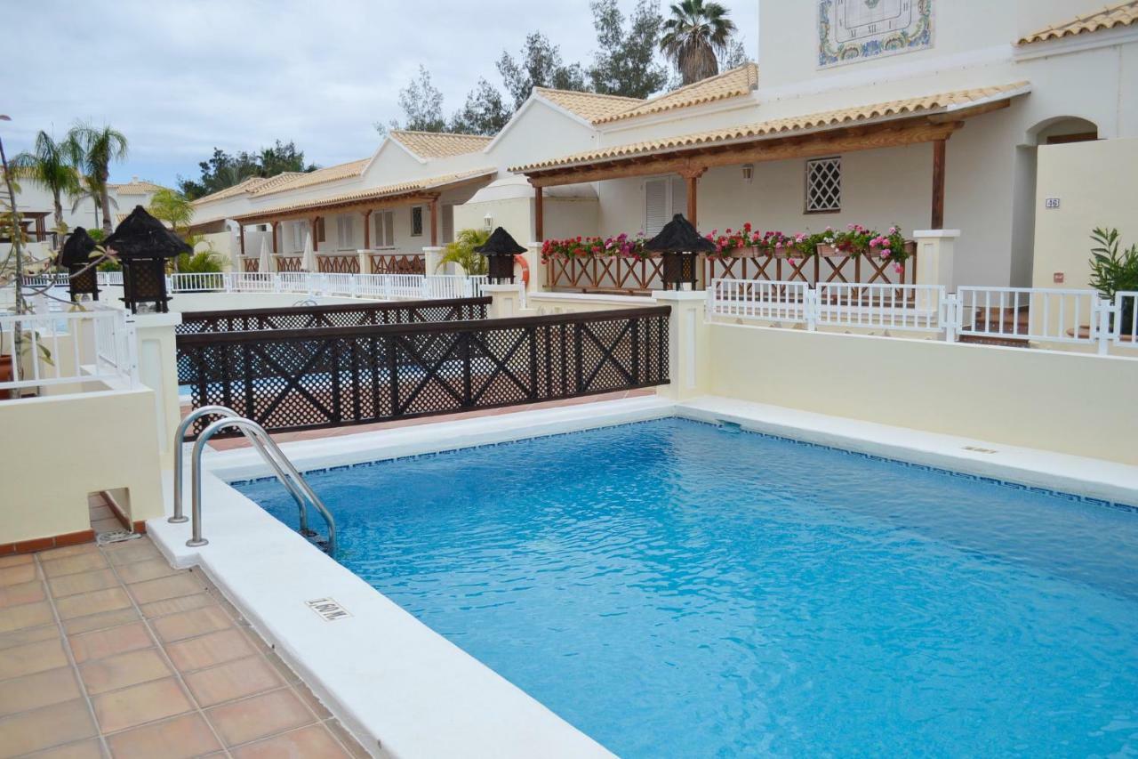 Golf Resort Tenerife Sur Los Cristianos  Exterior photo